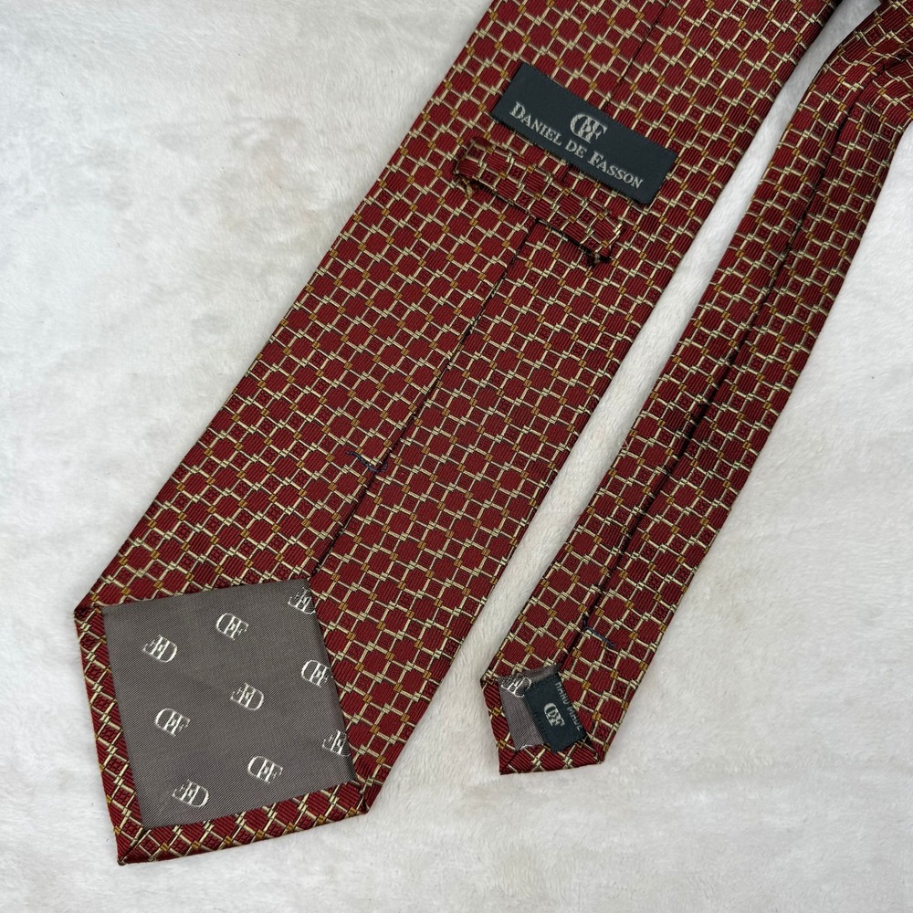 Daniel De Fasson Mens Silk Tie Burgundy Red Gold Geometric Grid Hand Made